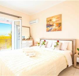 5 bedroom villa with pool & seaview, Perithia, sleeps 10